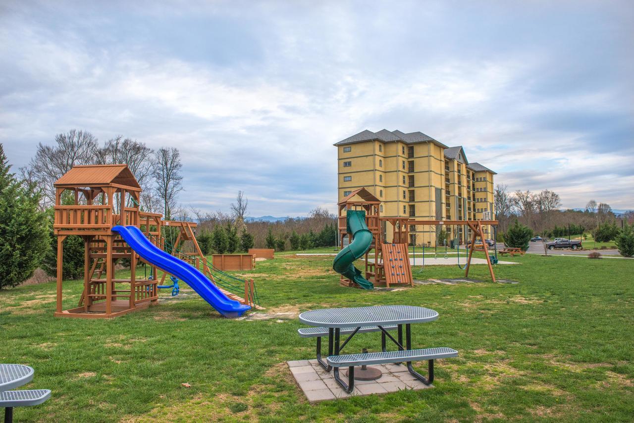 Sandy'S Sanctuary Apartment Pigeon Forge Exterior photo